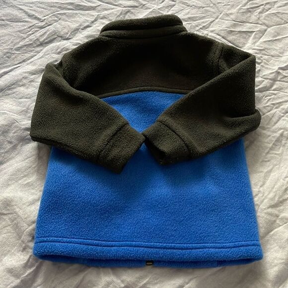 Columbia Kids' Blue and Black Fleece Jacket - Picture 4 of 4